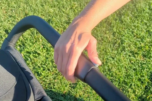 How to fold the Double stroller